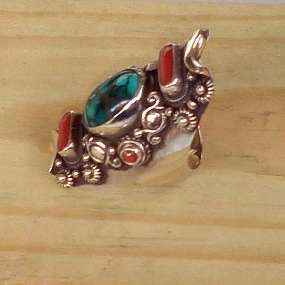 Sterling Silver Turquoise and Red Coral Ring: Size (10). Unisex. New - Picture 6 of 12